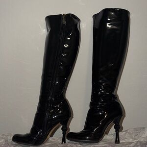 AUTHENTIC Dolce & Gabbana Black Patent Leather Shiny Accent Heel size Womens 36